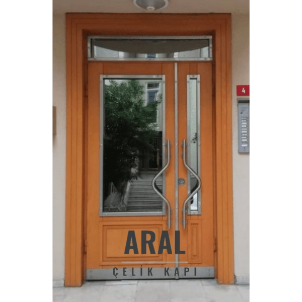 Ar4029 Apartman Giriş Kapısı