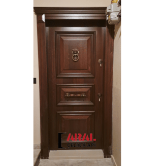1022 Çelik Kapı